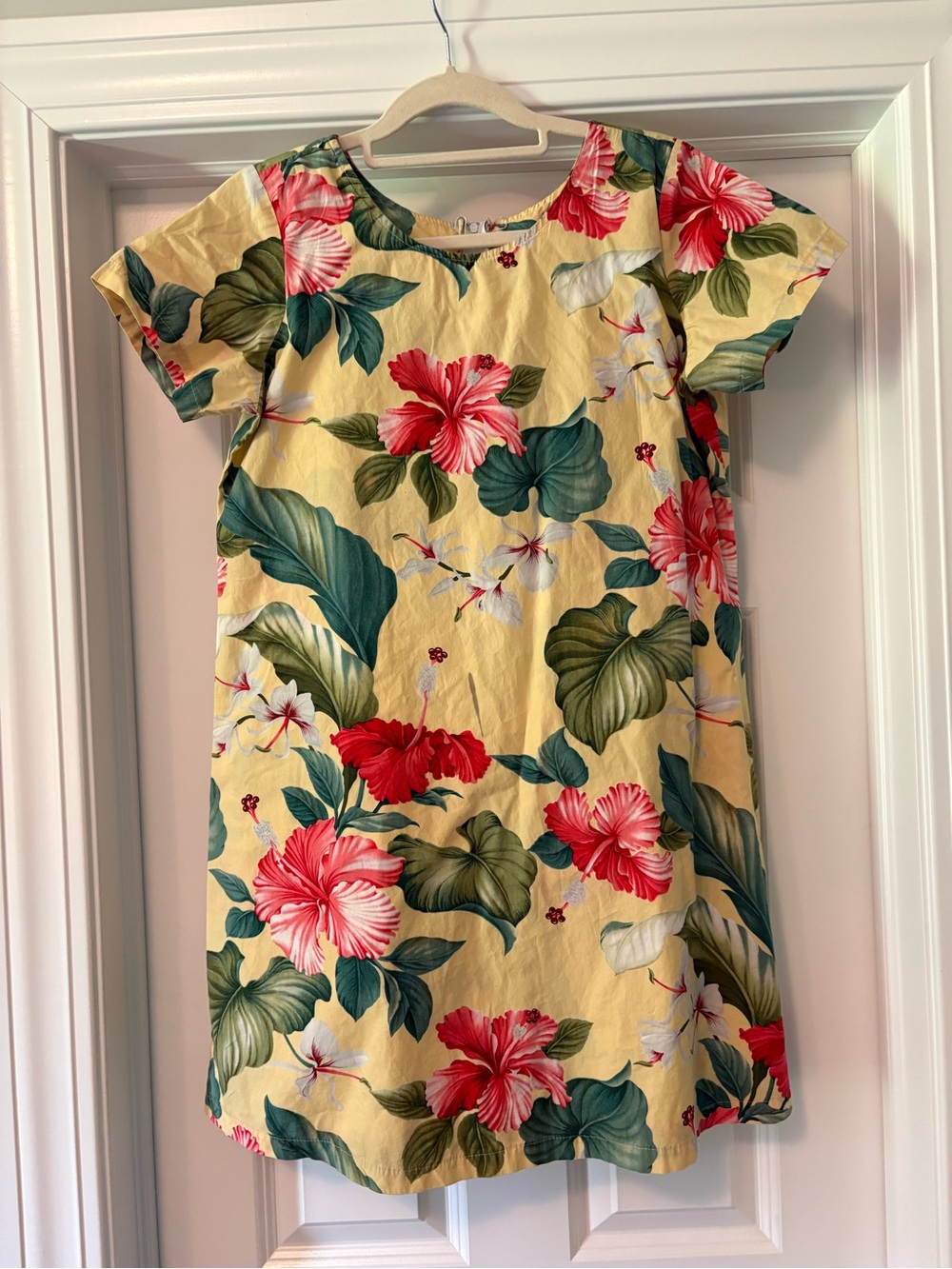 Vintage Hawaiian Flavor Yellow Floral Mini Dress with Pink Hibiscus Print
